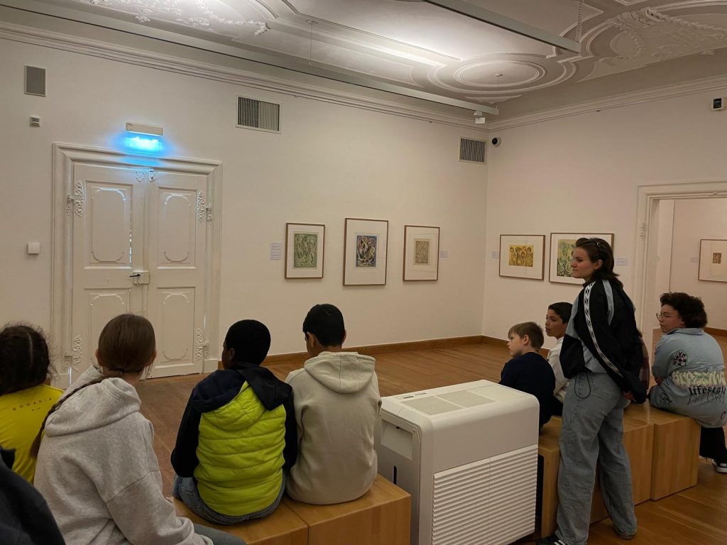 Wir verbinden uns mit der Stadt (Teil 1) – Spielmobil in der Burg Sommer 2025